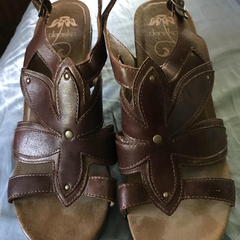 Dansko sandals 41